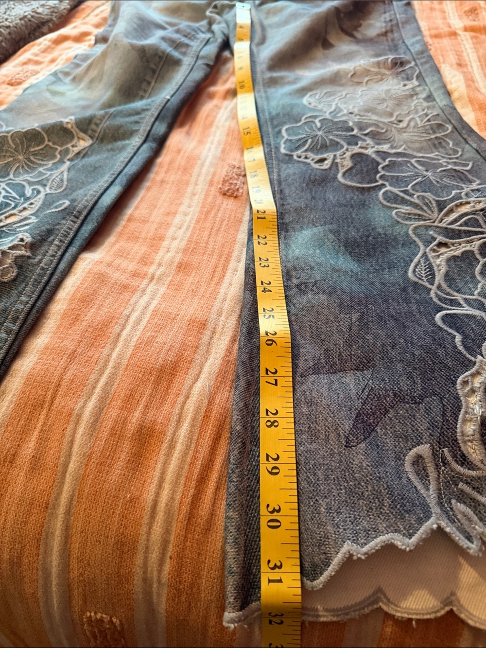 We The Free watercolor Bloom combo jeans - Picture 16 of 16